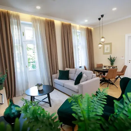 19 Apartment *